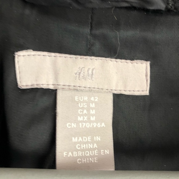 NWOT H & M Boucle Jacket - Picture 9 of 9